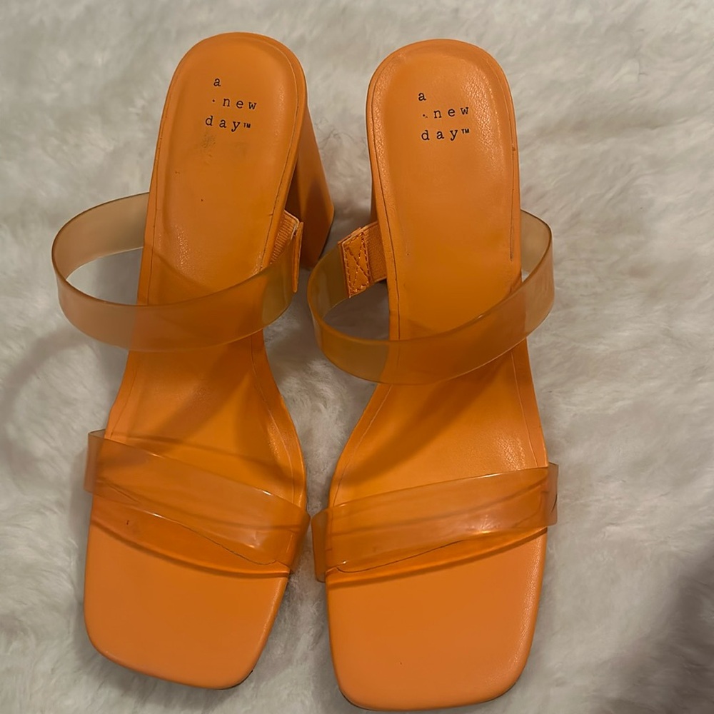 A New Day Deanna Mule Heel Sz10 New